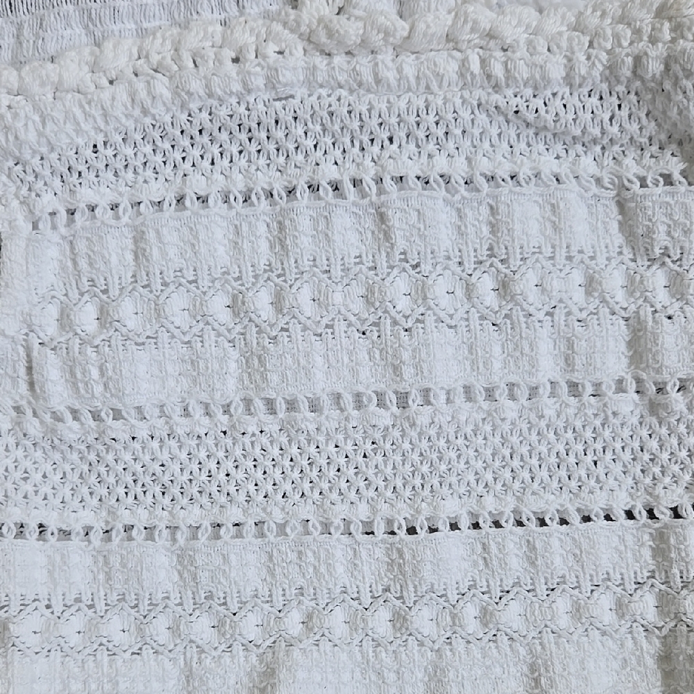 Aerie Crochet Textured Crop Top Size L - Picture 9 of 15